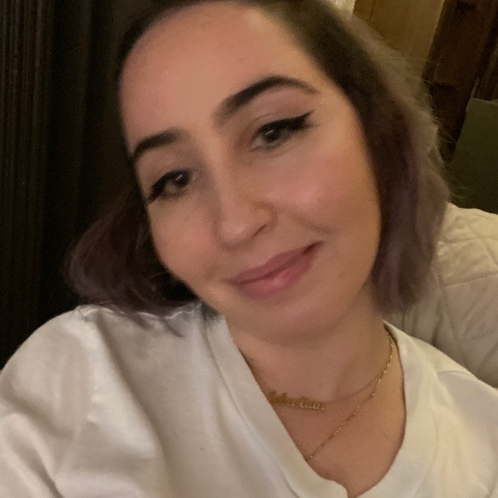 Meet your Posher, Nicole